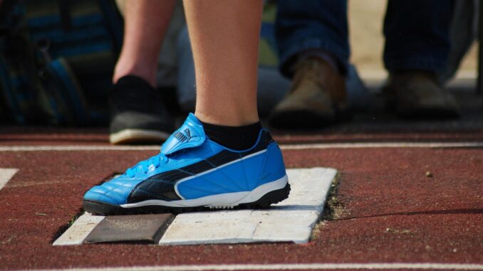 laufen sportabzeichen pixabay shoe-5981770_1280