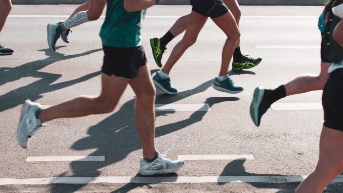 Läufer Triathlon pixabay running-6660187_1280